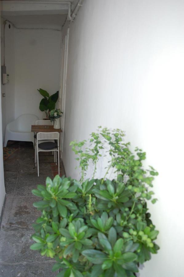 Apartment Gem In The City's Heart